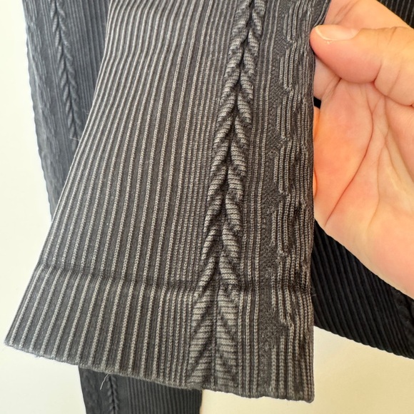 Aerie Offline Seamless 7/8 Leggings Grey - Picture 6 of 9